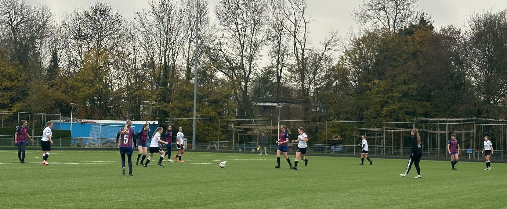 Vrouwen 1 en 2 verliezen en Vrouwen 3 wint weer