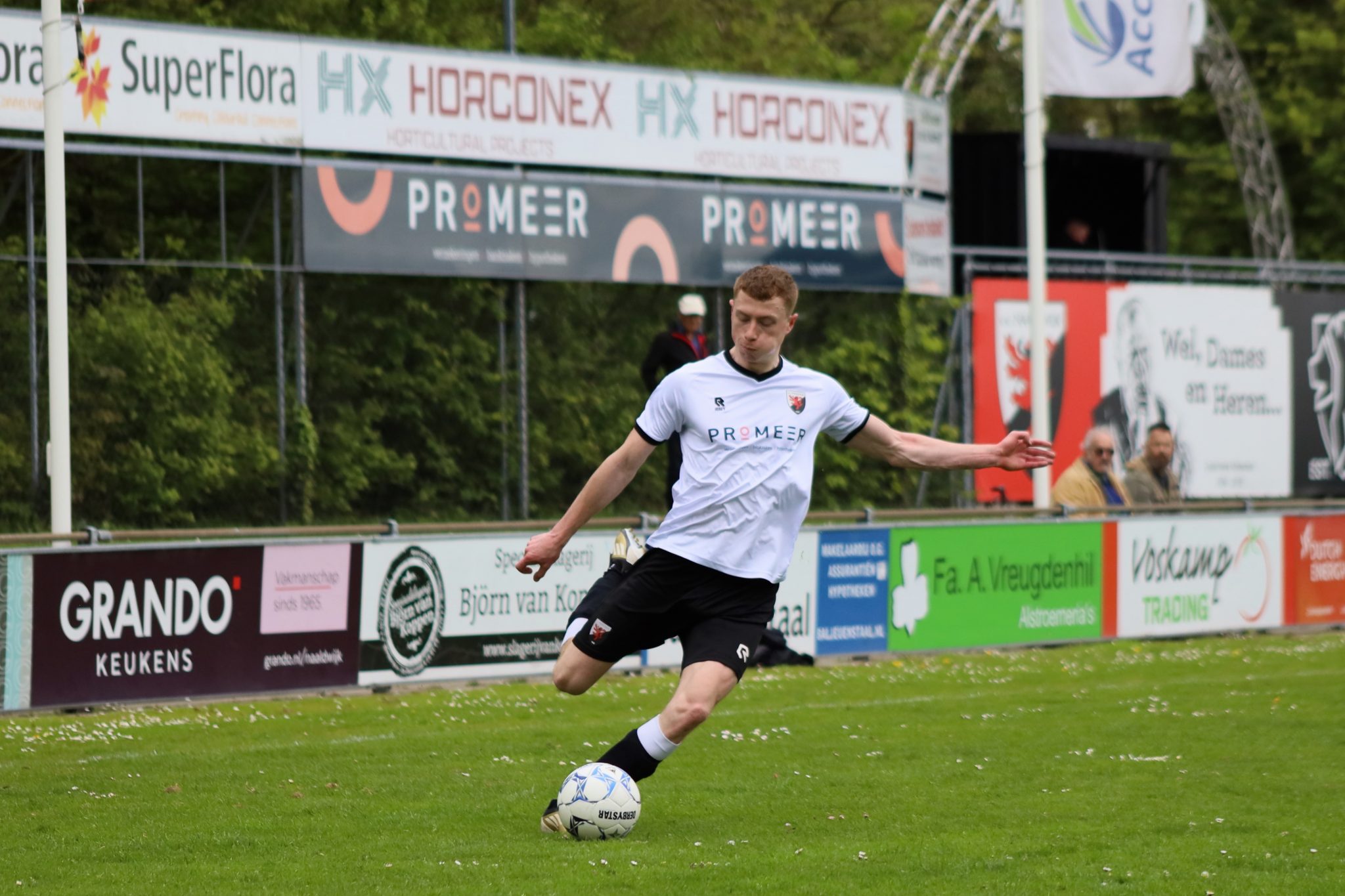 Naaldwijk tevreden met 1 punt