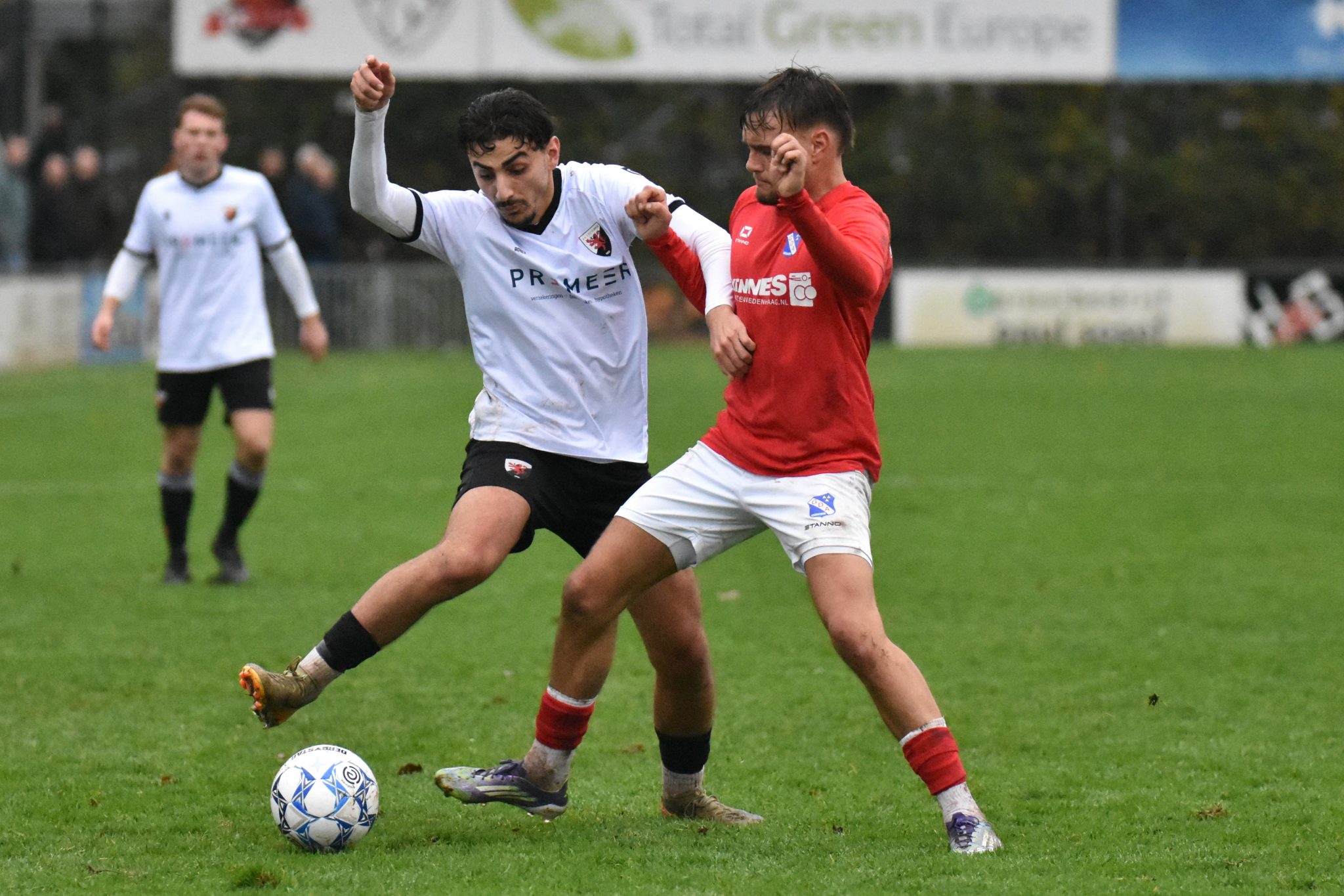 Naaldwijk blijft GDA de baas