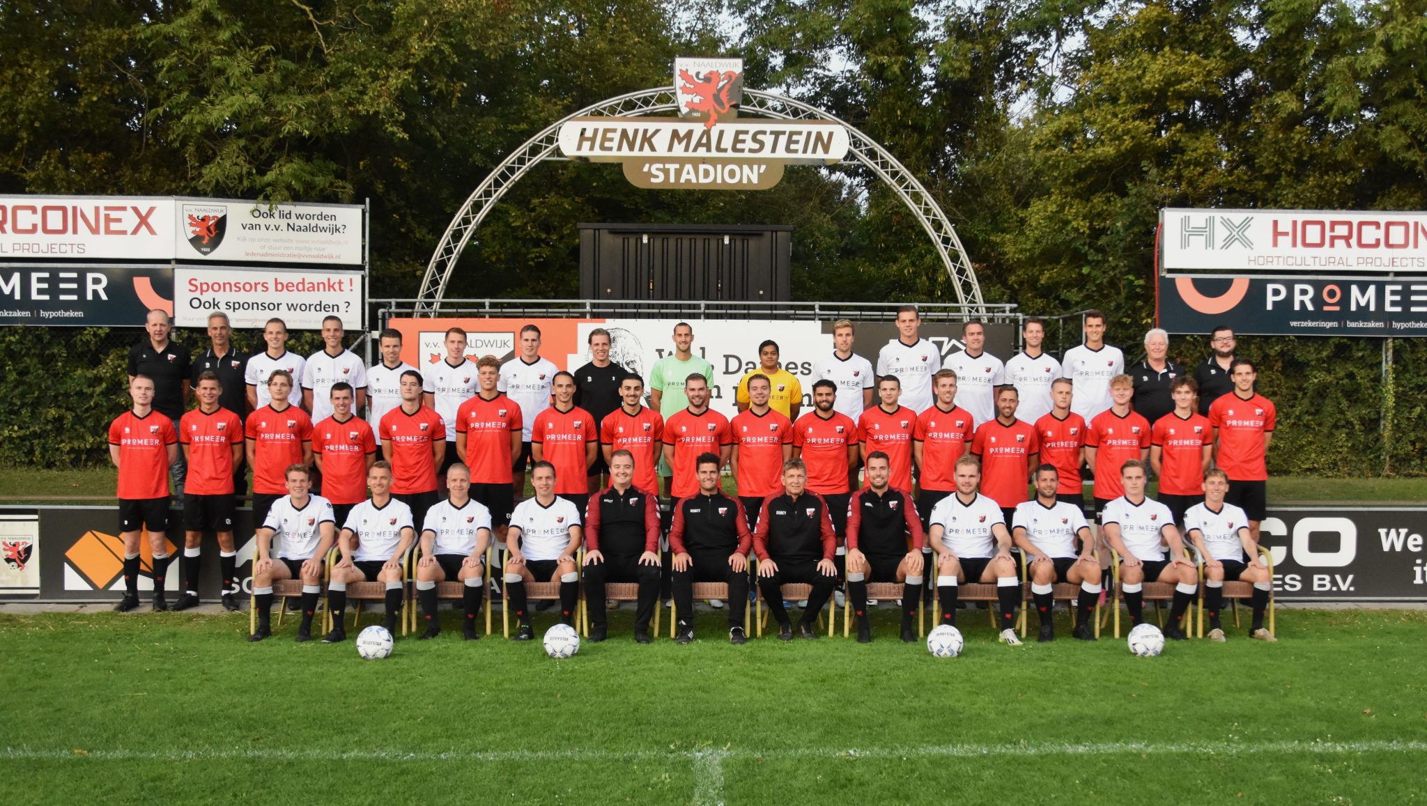 Selectienieuws: 3 oudgedienden stoppen met voetbal