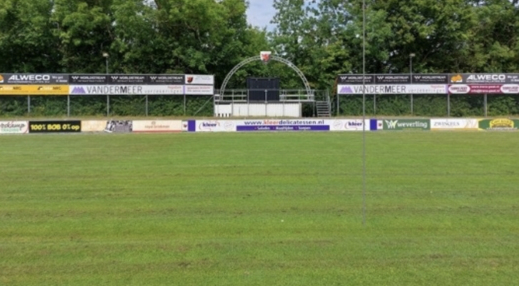 Natuurgrasvelden niet beschikbaar wegens sproeiverbod